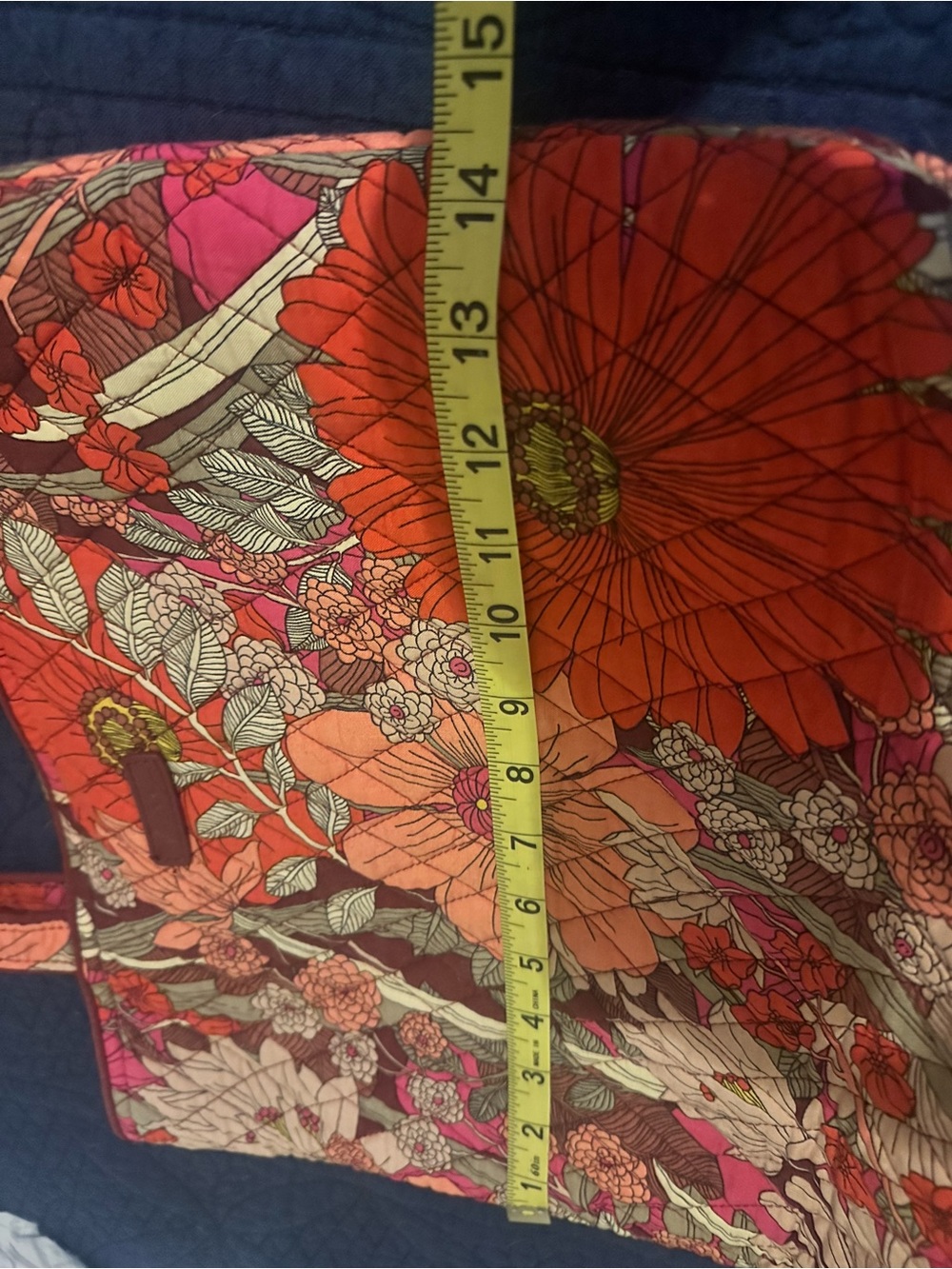 Vera Bradley “Vera” Tote. Floral Quilted Tote Bag in orange, pink, and maroon. - Picture 5 of 7